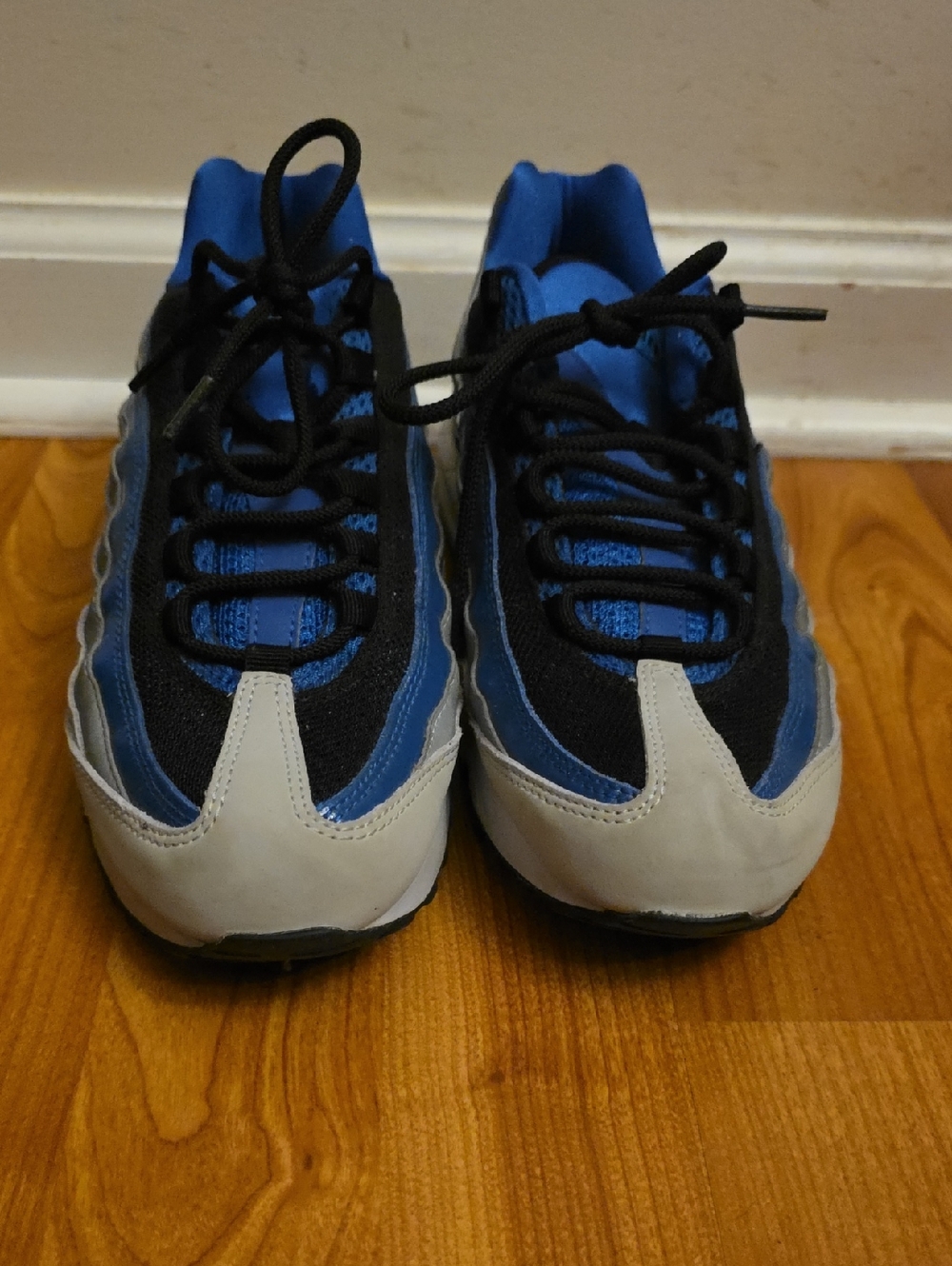 Nike Airmax Blue And Grey Youth Size 7Y